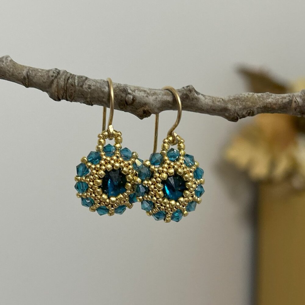 Crystals and Seed Beaded Earrings, 14kt Gold Filled Wires, Handmade Earrings